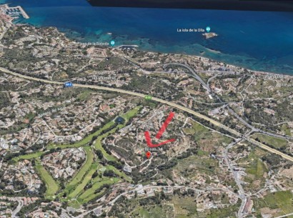 Resale - Building plot -
Altea