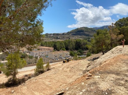 Resale - Villa -
Calpe - Empedrola