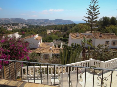 Revente - Villa -
Moraira - Benimeit
