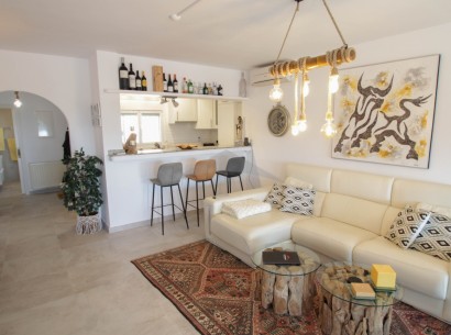 Revente - Villa -
Moraira - Benimeit