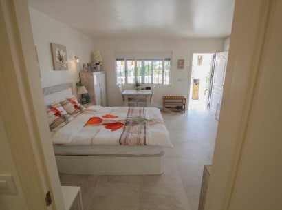Revente - Villa -
Moraira - Benimeit