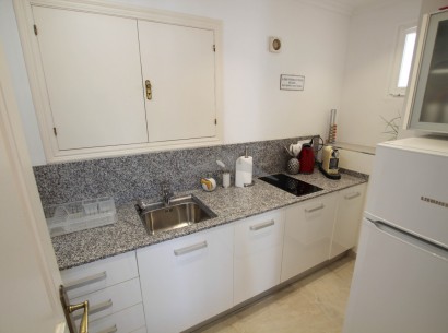 Revente - Villa -
Moraira - Benimeit