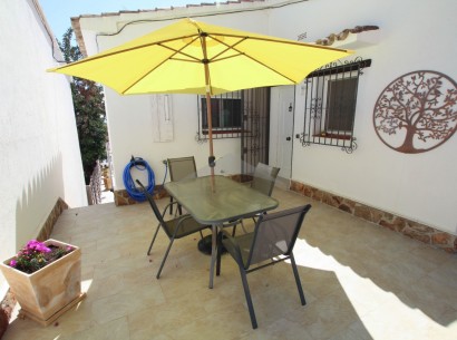 Revente - Villa -
Moraira - Benimeit