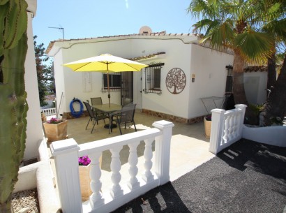 Revente - Villa -
Moraira - Benimeit