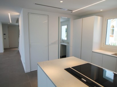 Sale - Villa -
Moraira - San Jaime