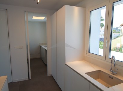 Sale - Villa -
Moraira - San Jaime