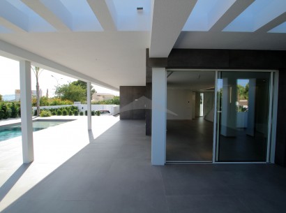 Sale - Villa -
Moraira - San Jaime