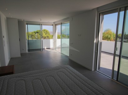 Sale - Villa -
Moraira - San Jaime