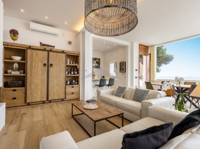 Sale - Villa -
Moraira - Centro