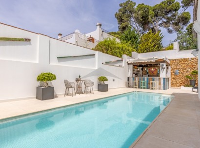 Sale - Villa -
Moraira - Centro