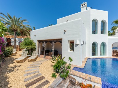 Sale - Villa -
Moraira - El Portet