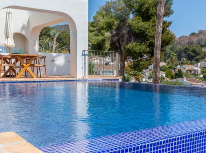 Sale - Villa -
Moraira - El Portet