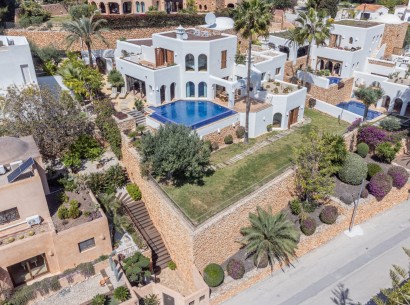 Sale - Villa -
Moraira - El Portet