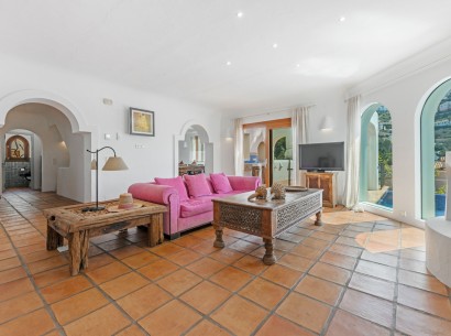 Sale - Villa -
Moraira - El Portet