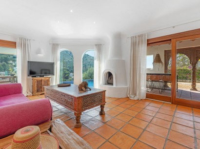 Sale - Villa -
Moraira - El Portet