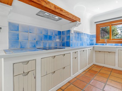 Sale - Villa -
Moraira - El Portet