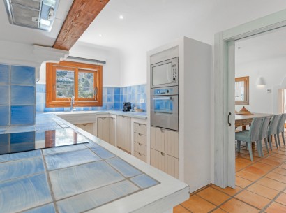 Sale - Villa -
Moraira - El Portet