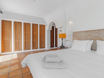 Sale - Villa -
Moraira - El Portet
