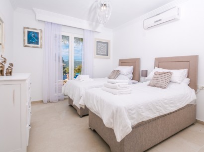 Revente - Villa -
Jávea - Montgó-Ermita