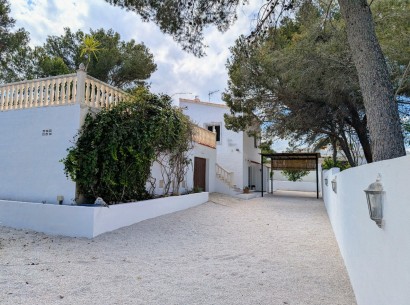 Revente - Villa -
Moraira - La Cometa