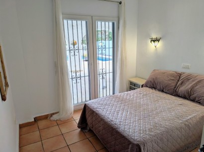 Revente - Villa -
Moraira - La Cometa