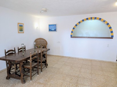 Revente - Villa -
Moraira - La Cometa
