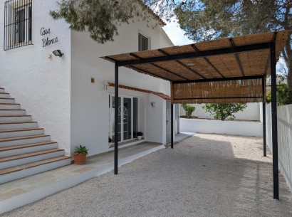 Revente - Villa -
Moraira - La Cometa