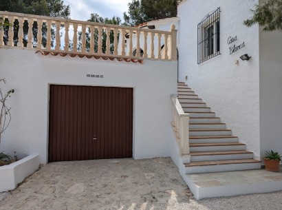 Revente - Villa -
Moraira - La Cometa