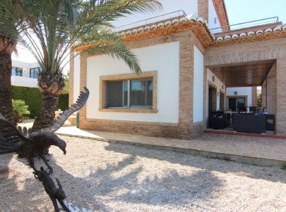 Revente - Villa -
Jávea - Puerta Fenicia