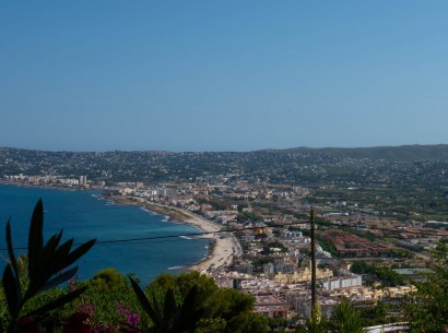 Sale - Building plot -
Jávea - Cap de San Antonio