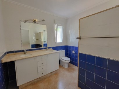 Resale - Villa -
Moraira - Sabatera