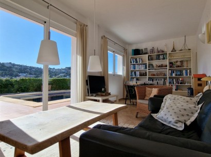 Resale - Villa -
Moraira - Sabatera