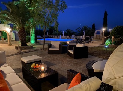 Venta - Villa -
Benissa - San Jaime