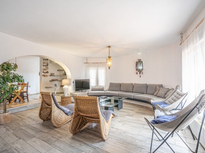 Resale - Villa -
Calpe - Canuta