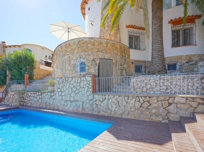 Resale - Villa -
Calpe - Canuta