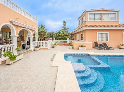 Resale - Villa -
Calpe - Partida Maryvilla