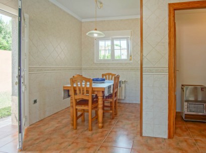 Resale - Villa -
Calpe - Partida La Calalga
