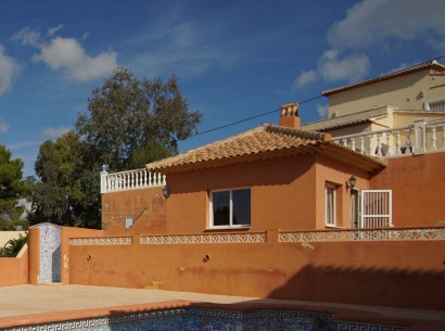 Resale - Villa -
Calpe - Partida La Calalga