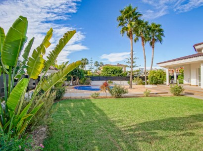 Nueva construcción  - Villa -
Alfaz del Pi - Arabi