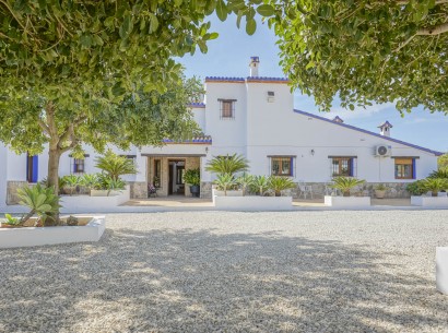Venta - Villa -
Benissa - La Fustera