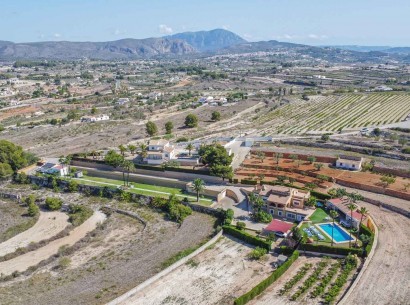 Resale - Villa -
Benissa - Fustera