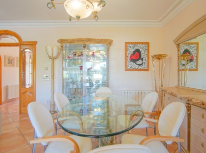 Resale - Villa -
Benissa - Fustera