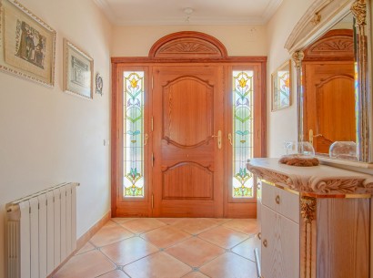 Resale - Villa -
Benissa - Fustera
