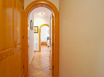 Resale - Villa -
Benissa - Fustera