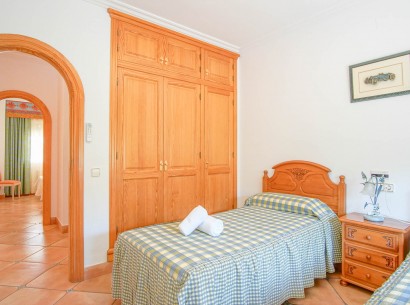 Resale - Villa -
Benissa - Fustera