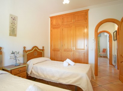 Resale - Villa -
Benissa - Fustera