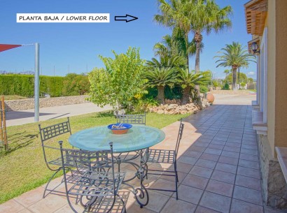 Resale - Villa -
Benissa - Fustera