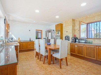 Revente - Villa -
Jávea - Las Laderas