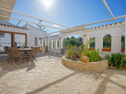 Revente - Villa -
Jávea - Las Laderas