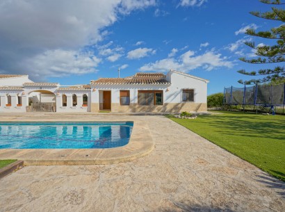 Revente - Villa -
Jávea - Las Laderas